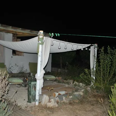 The Irresistible Beach House Páros